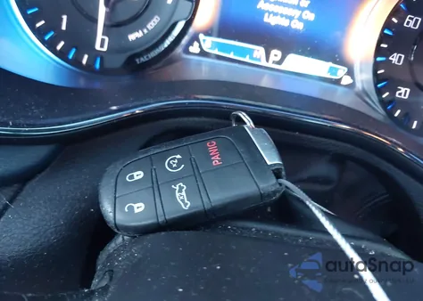 2015 Chrysler 200 S из США, поврежденный, VIN 1C3CCCBB6FN534642